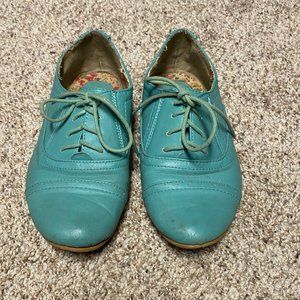 Teal Oxford